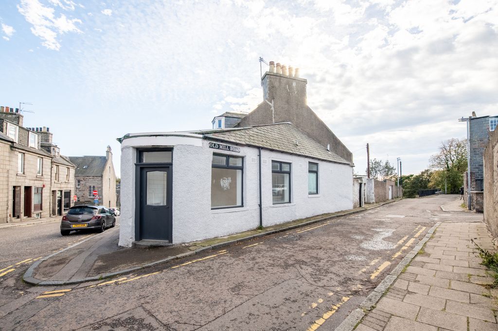 Property photo 1 of 26