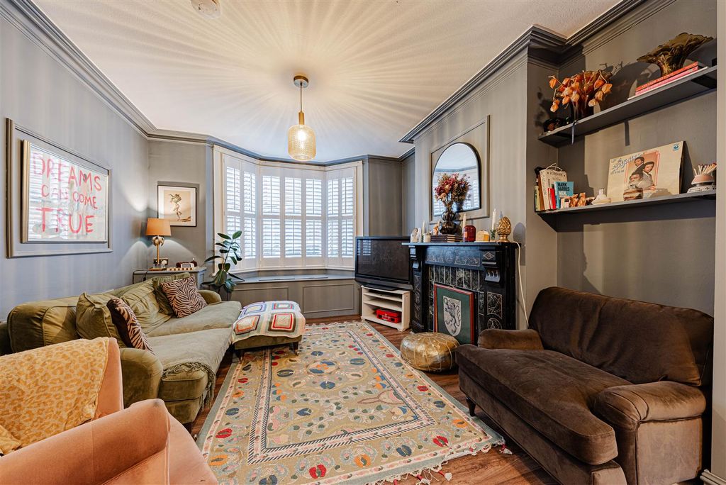 Property photo 2 of 24 L J Imaging-11.Jpg