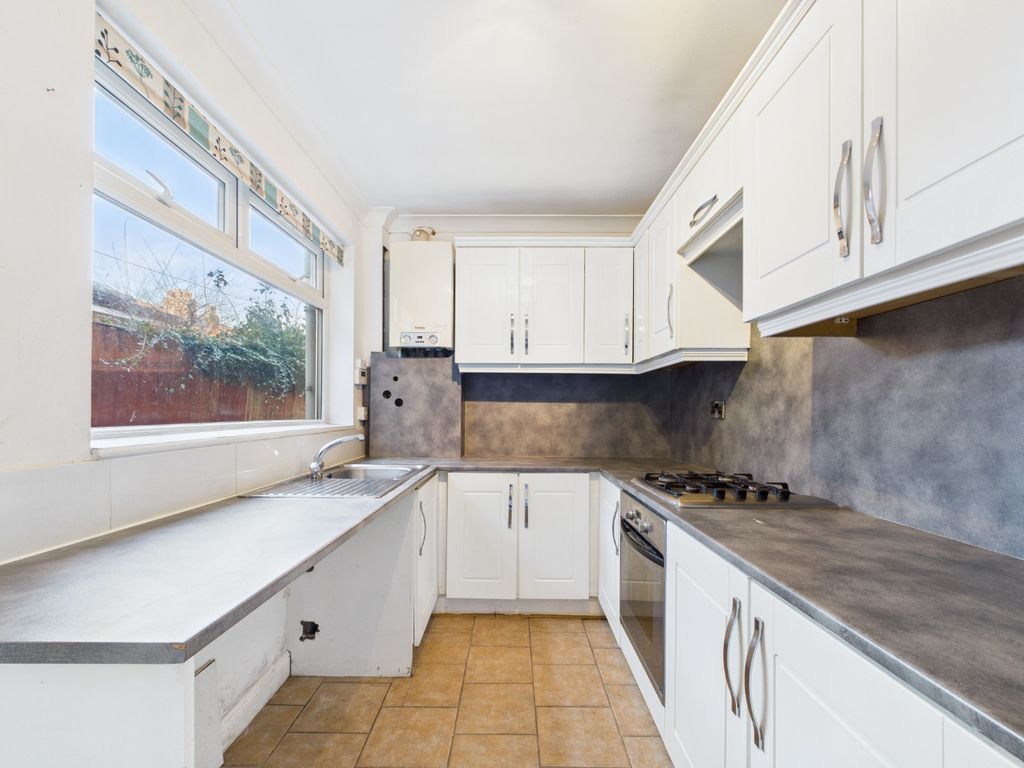 Property photo 3 of 14 4808676