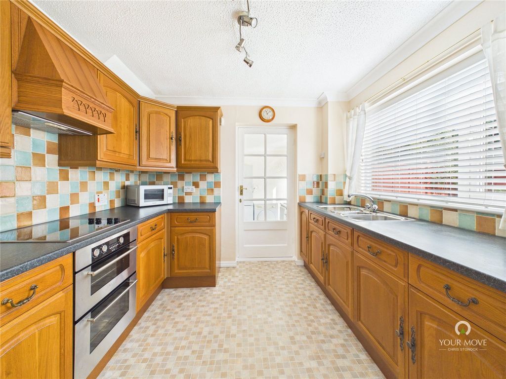 Property photo 2 of 16 Picture No. 01