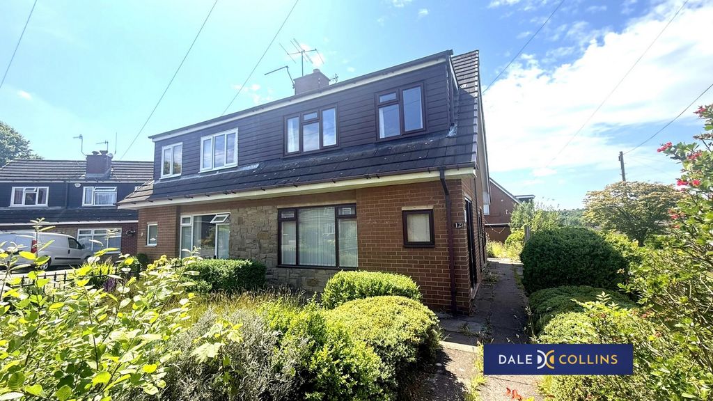Property photo 1 of 15 Photo 13