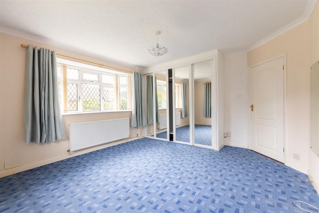 Property photo 3 of 22 Untitled-1855.Jpg