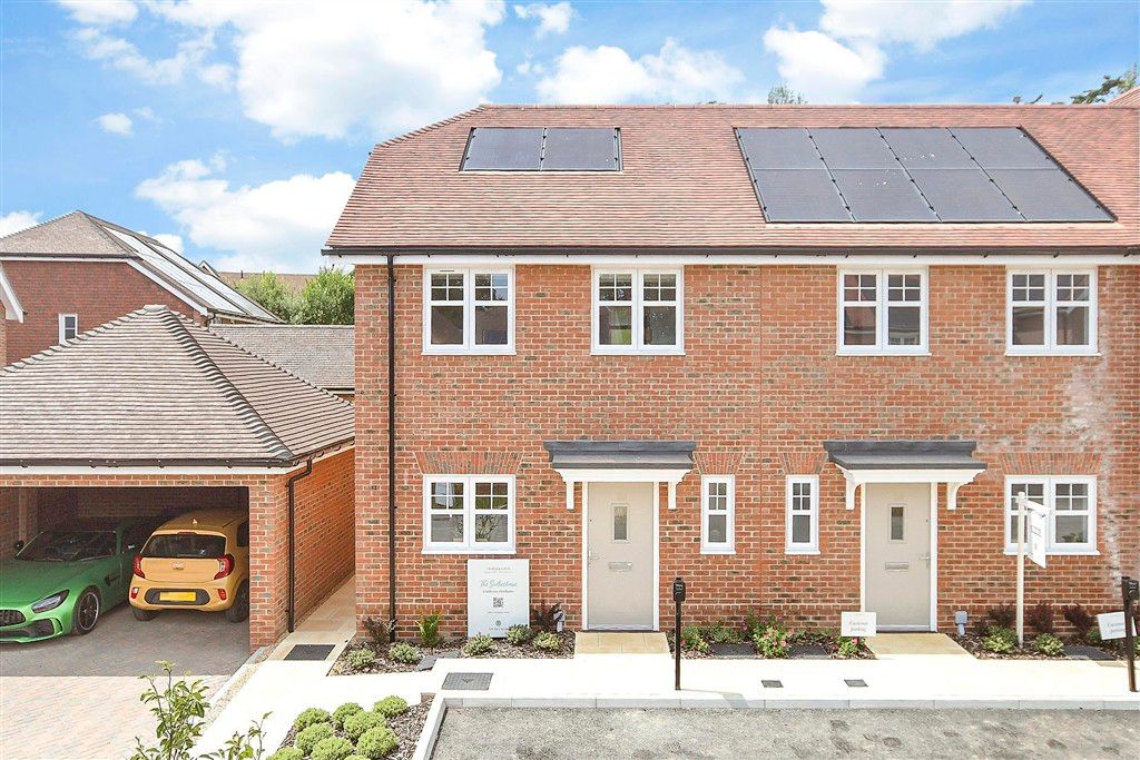 Property photo 3 of 12 External (Web)