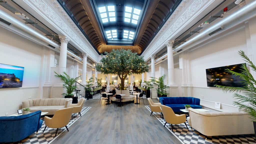 Property photo 2 of 12