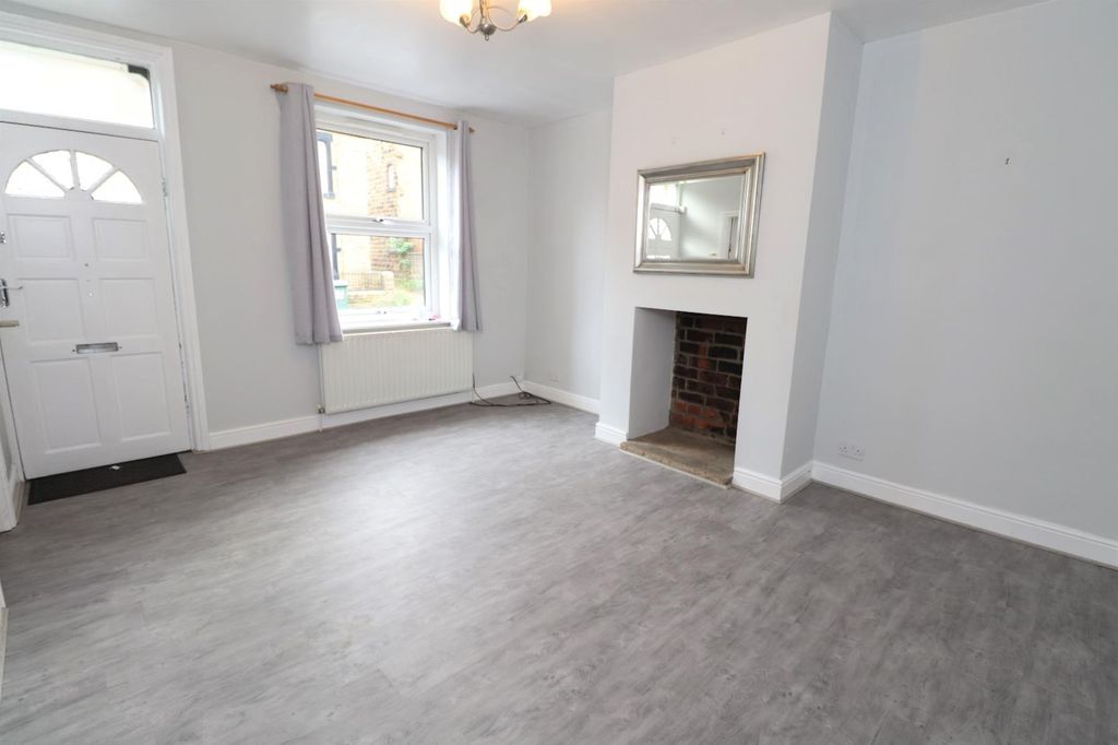 Property photo 2 of 11 0 General
