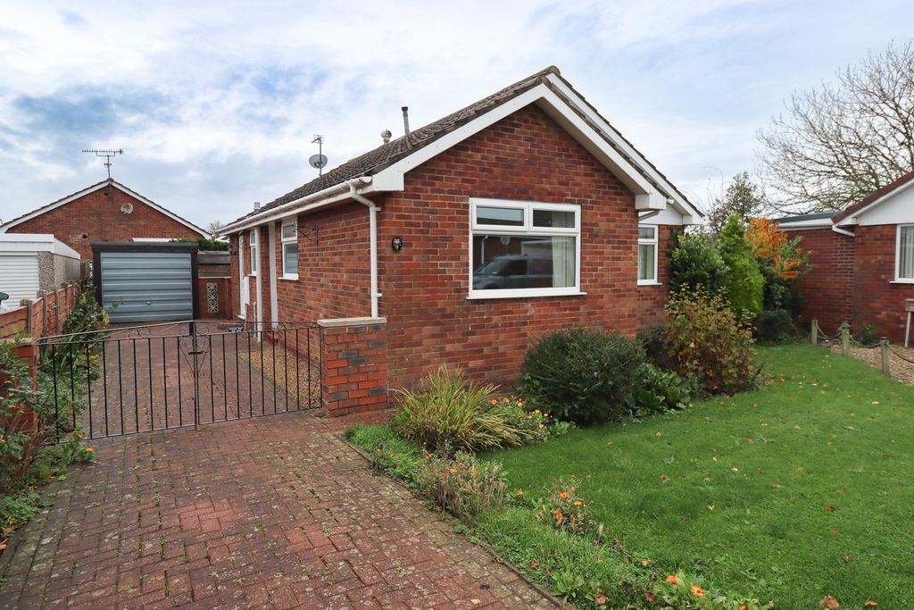 Property photo 1 of 16