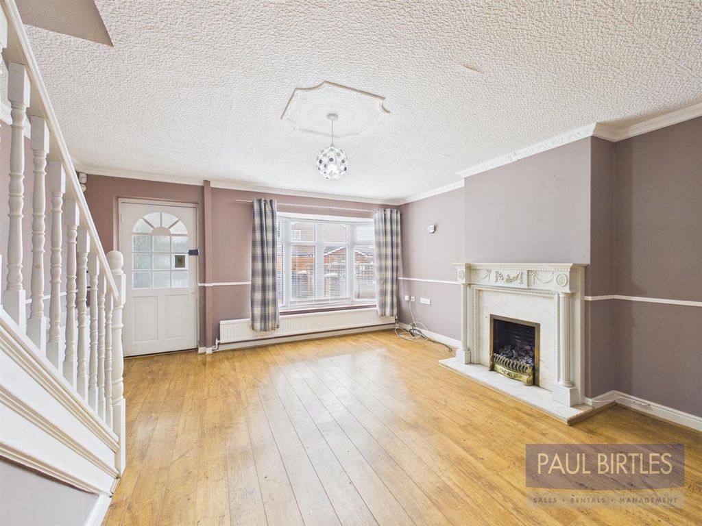 Property photo 3 of 23 Cam01301G0-Pr0732-Still014.Jpg