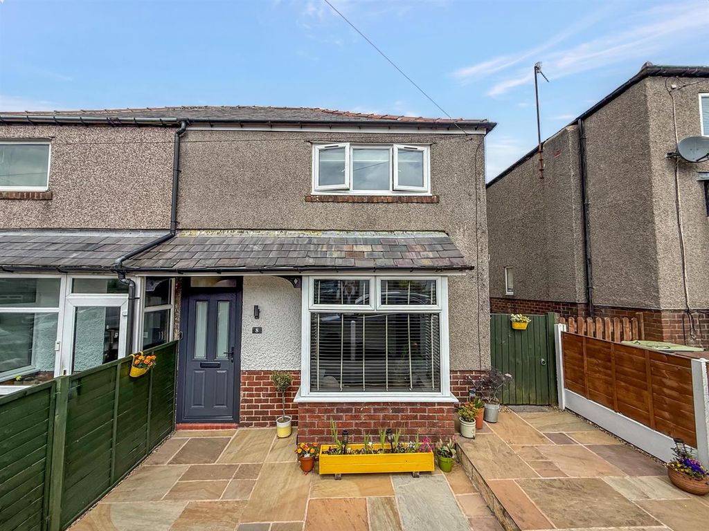 Property photo 1 of 14 Burlow Rd - Front II (1).Jpg