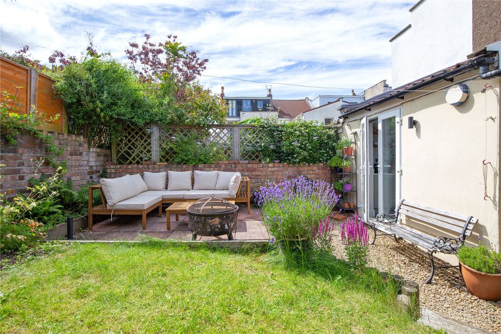 Property photo 1 of 20 Picture No. 30