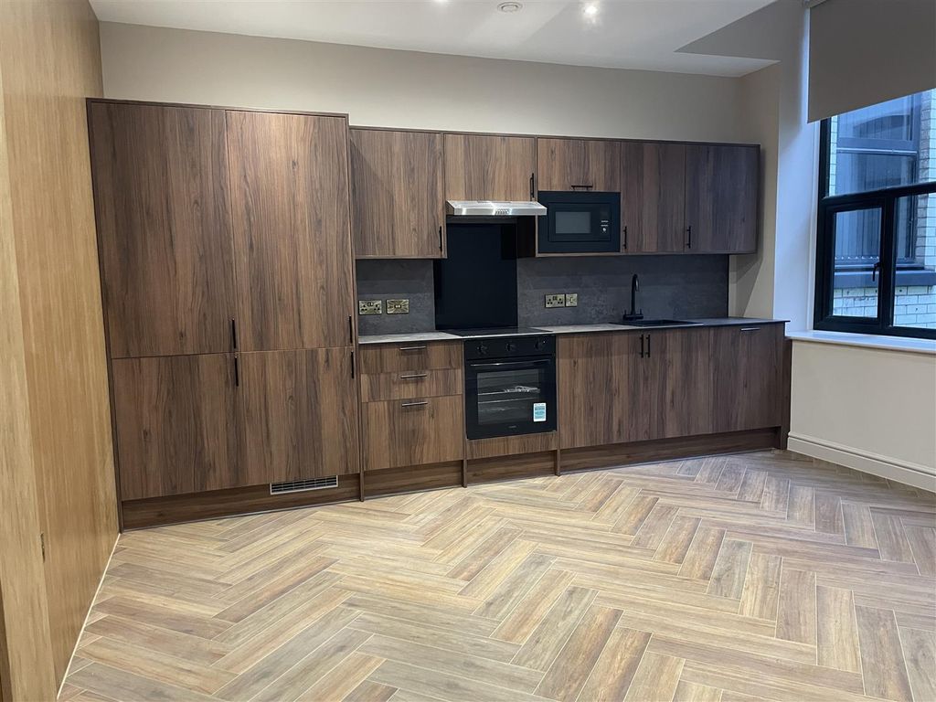 Property photo 2 of 13 Img_8445.Jpg