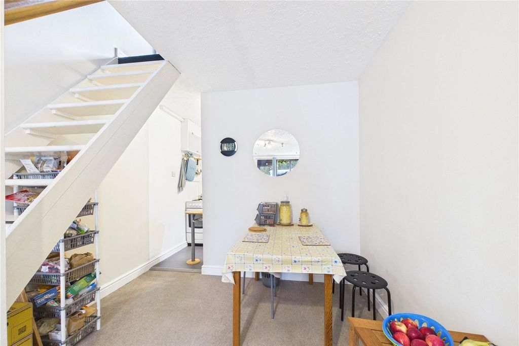 Property photo 3 of 9 Picture No. 11