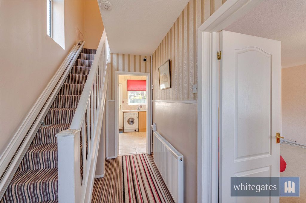 Property photo 2 of 27 Picture No. 02