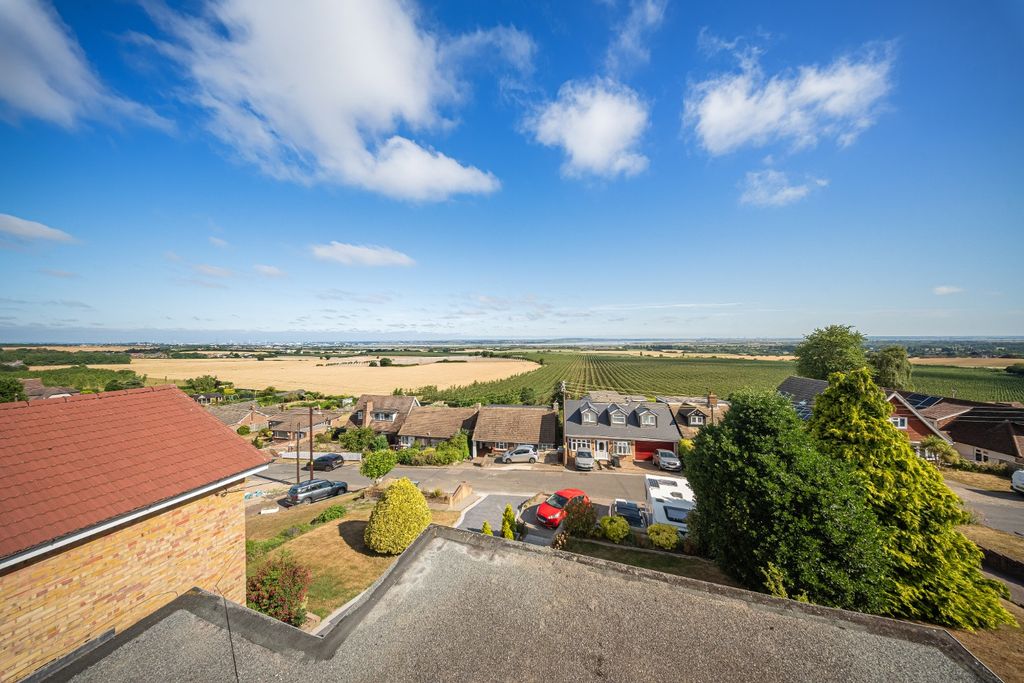 Property photo 2 of 38 4206902