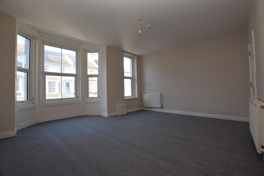 Property photo 2 of 7 Dsc_0327.Jpg