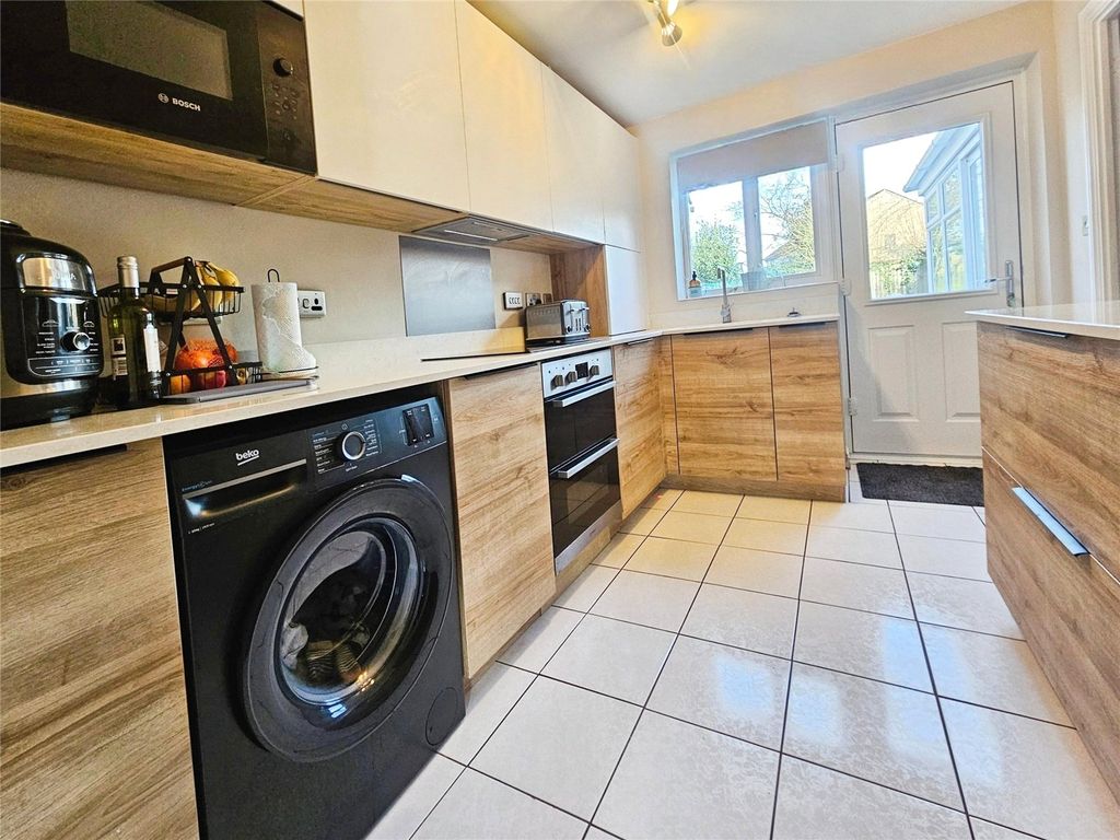 Property photo 2 of 16 Picture No. 16