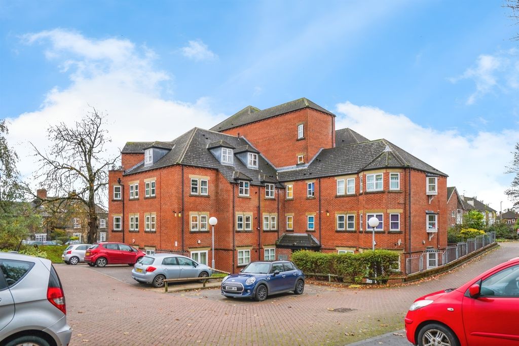 Property photo 1 of 15