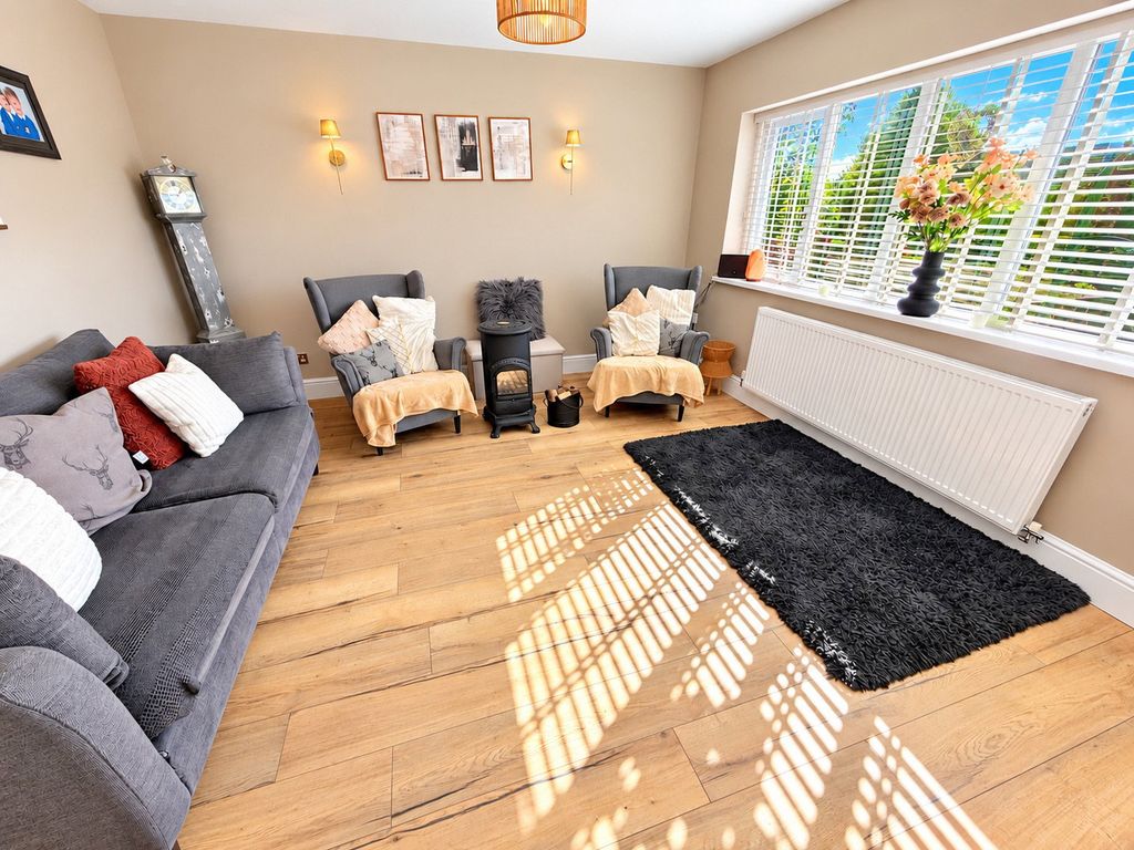 Property photo 3 of 24