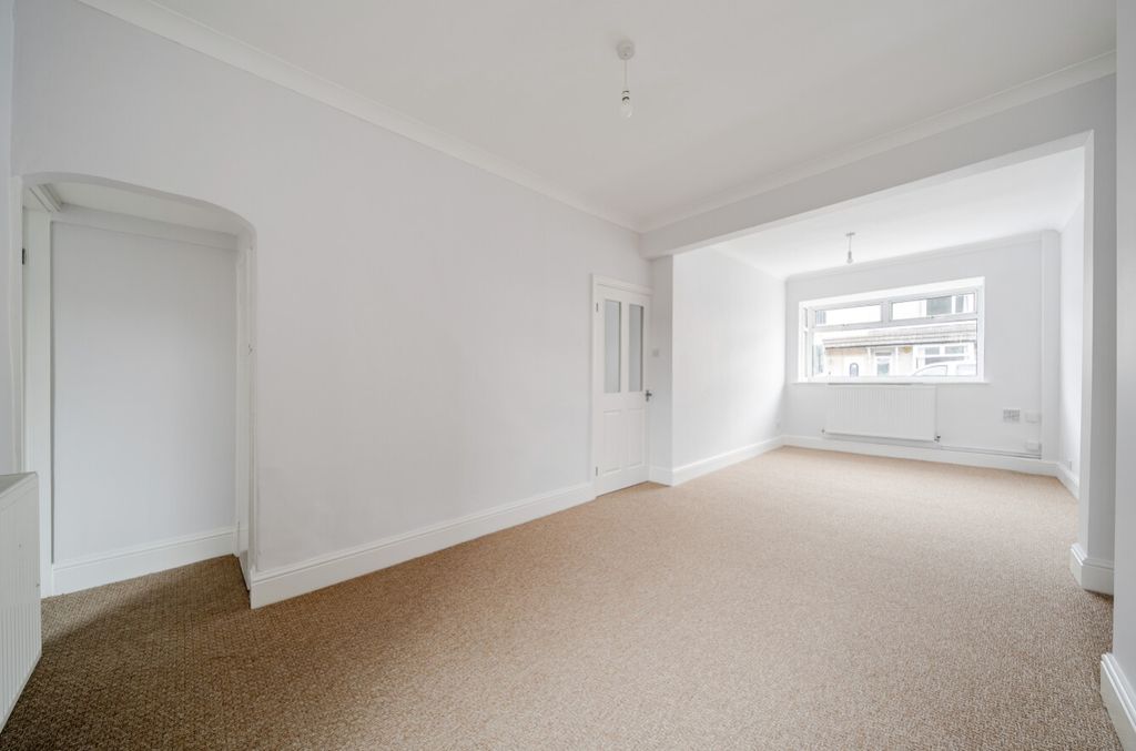 Property photo 3 of 10 1498372(10)