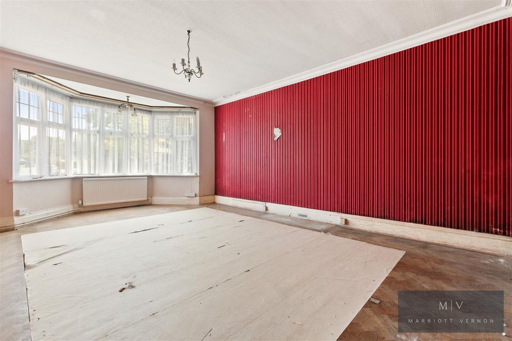 Additional image 4 of 6 bed detached house for saleCroham Park Avenue, South Croydon CR2
