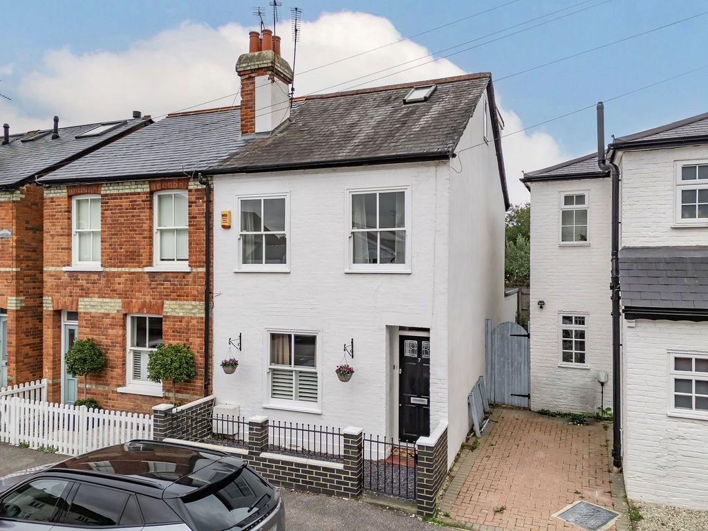 Property photo 1 of 10