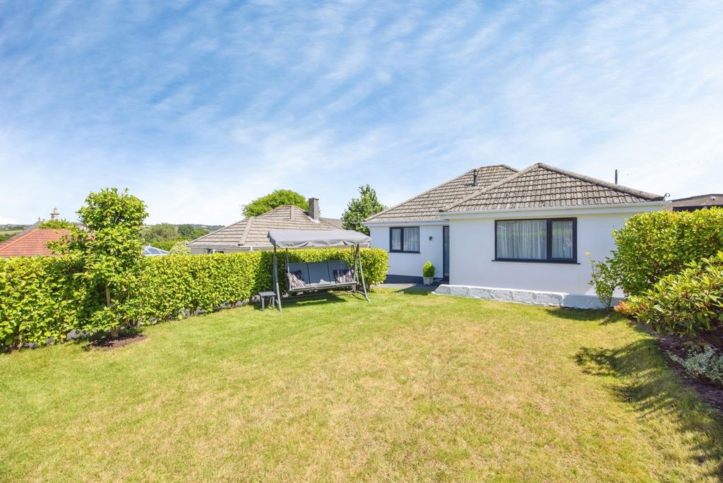 Property photo 1 of 19 Pbox-Img.Jpg