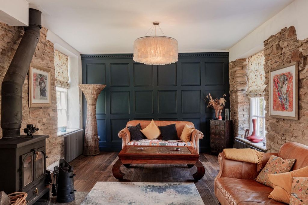 Property photo 3 of 24