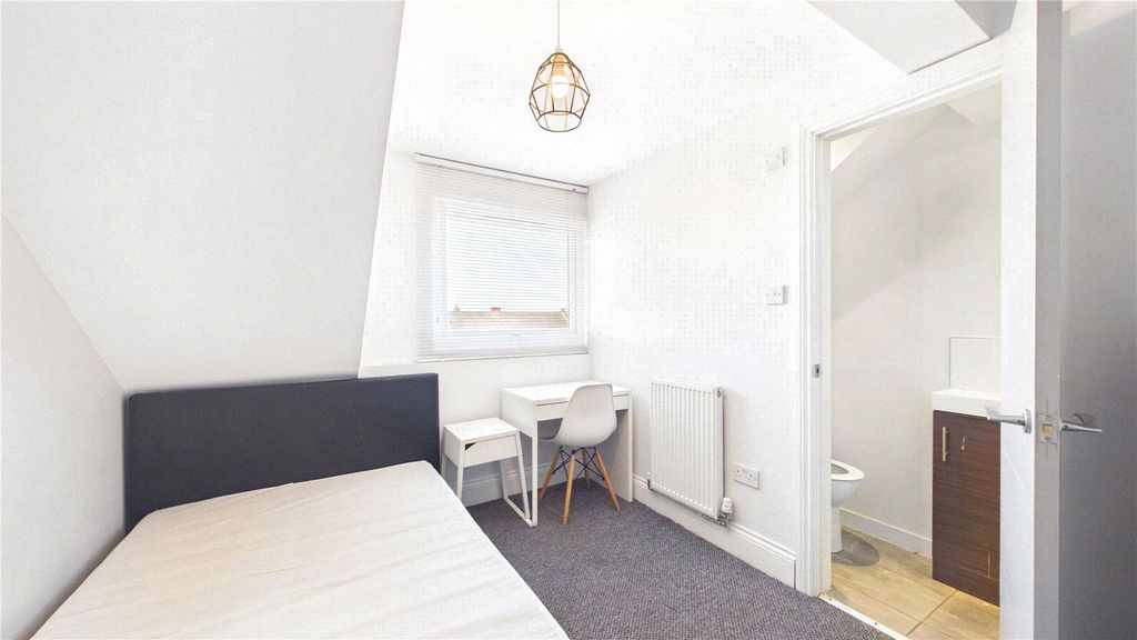 Property photo 3 of 12 Picture No. 03