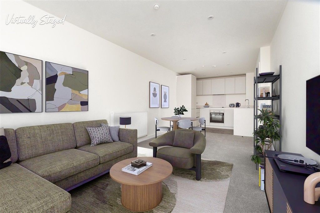 Property photo 2 of 8 Kitchen/Lounge/Dining Area