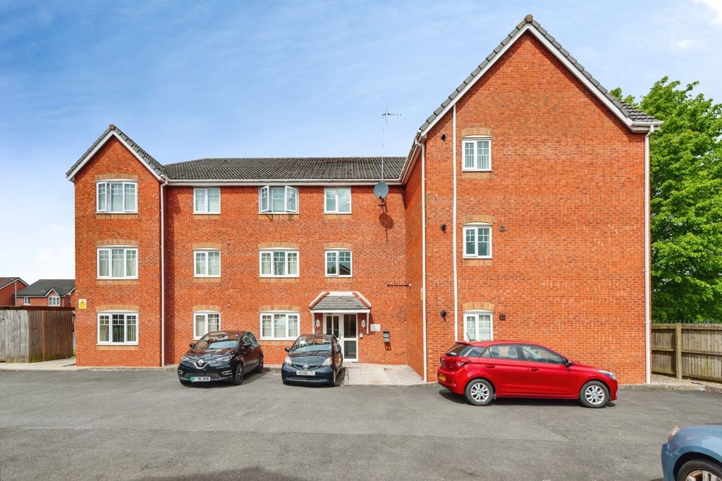 Property photo 1 of 19 Pbox-Img.Jpg