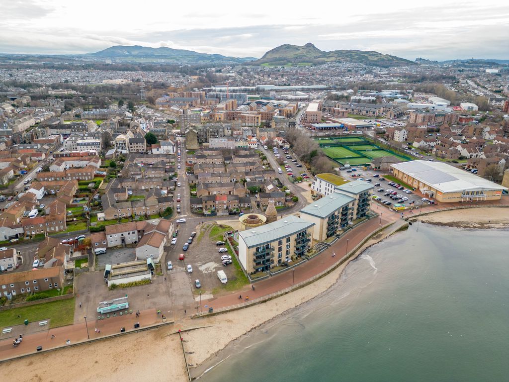 Property photo 3 of 15 Property Image 3