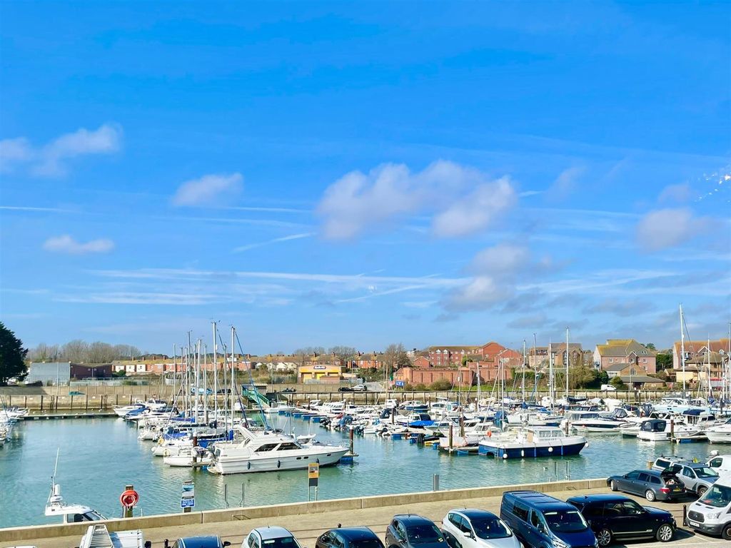 Property photo 3 of 19 Img_5565.Jpeg