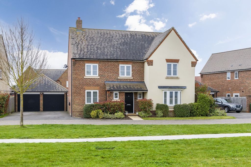 Property photo 1 of 29