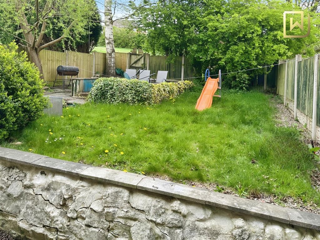 Property photo 2 of 4 Outside