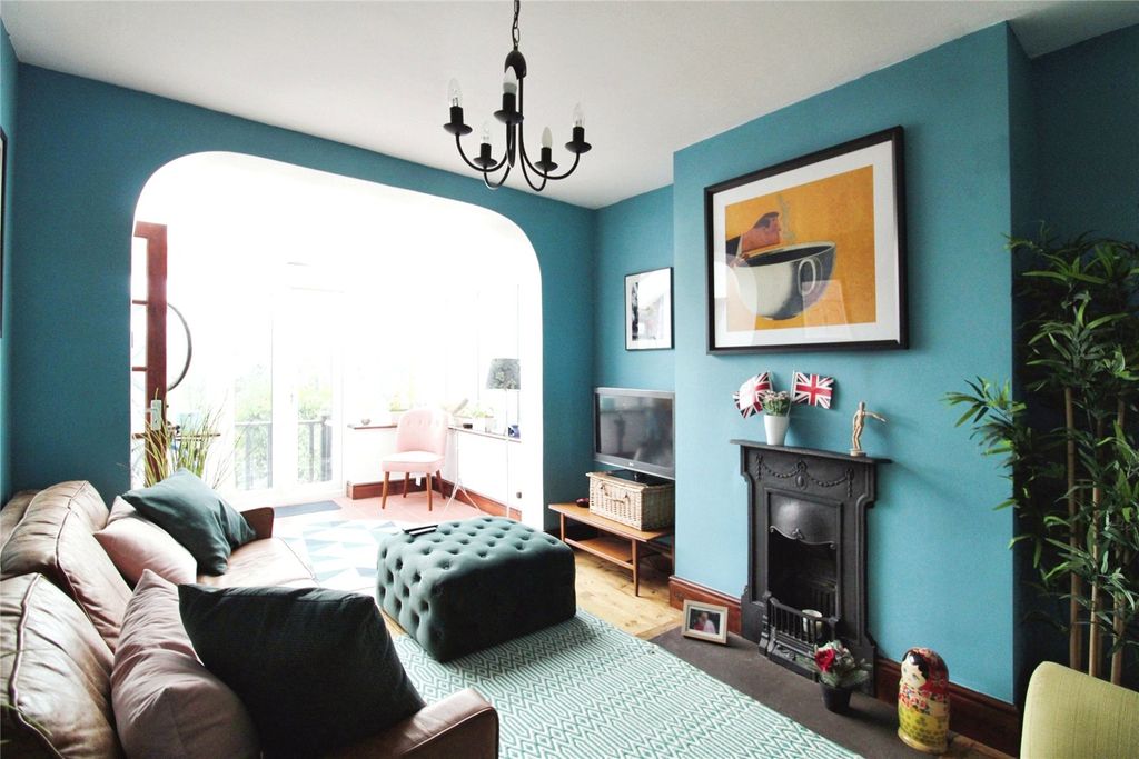 Property photo 2 of 18 Picture No. 08