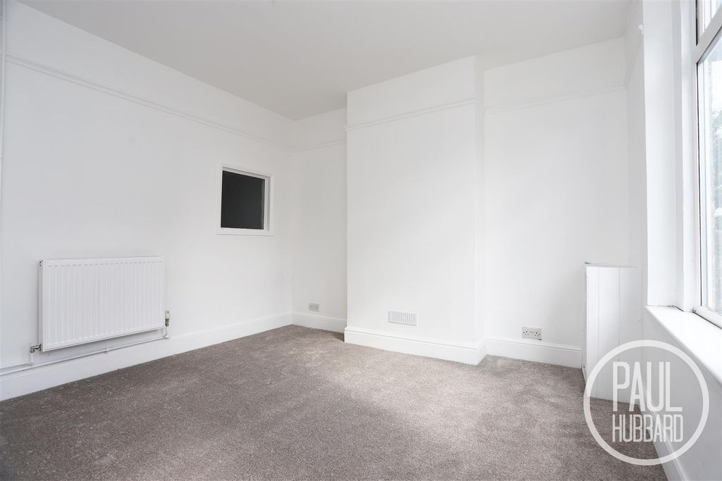 Property photo 3 of 10 Img_0888.Jpg