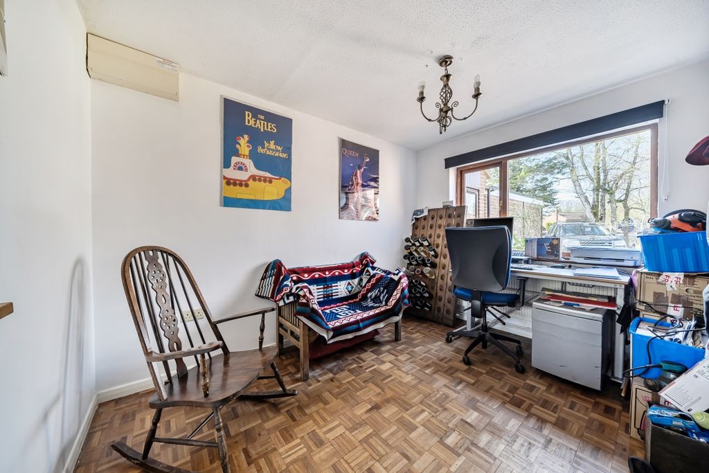 Property photo 2 of 21 17-69d63Fe6E0064-...