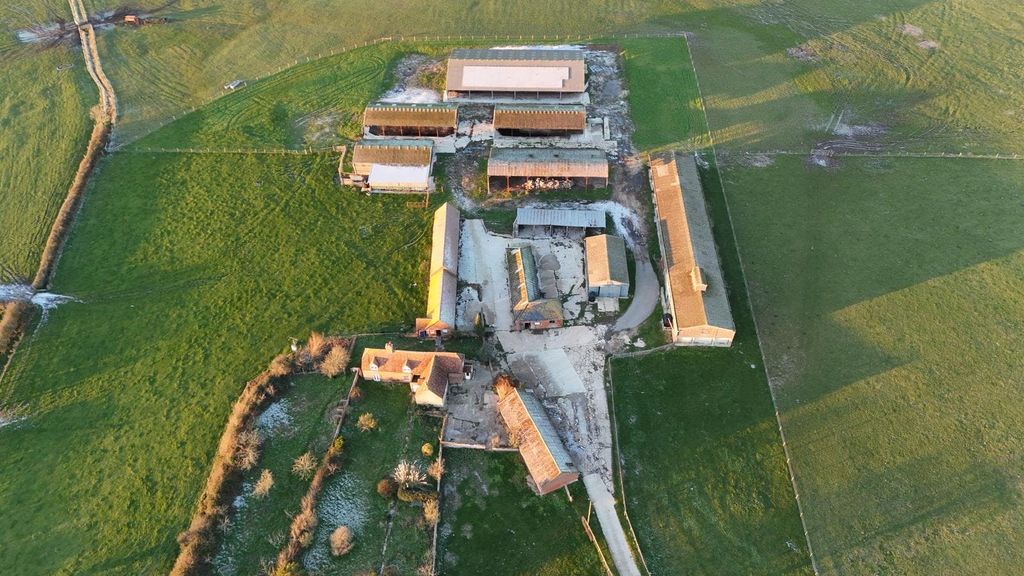 Property photo 1 of 11 Img_8563.Jpg