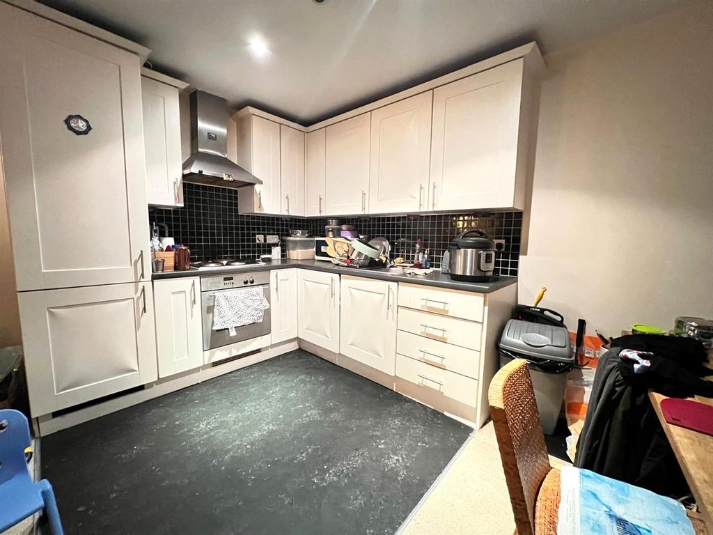 Property photo 3 of 7 03.Jpg