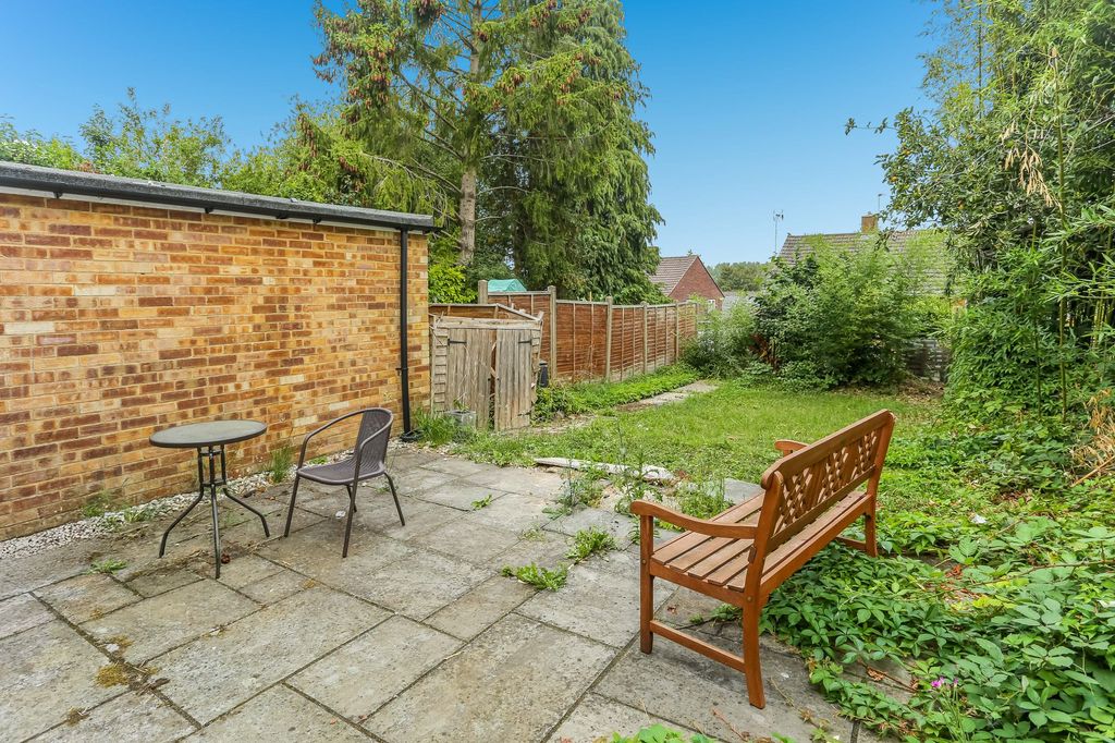 Property photo 1 of 9