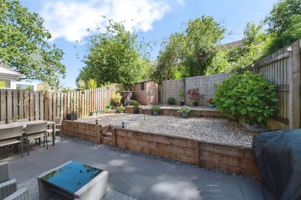 Property photo 2 of 11