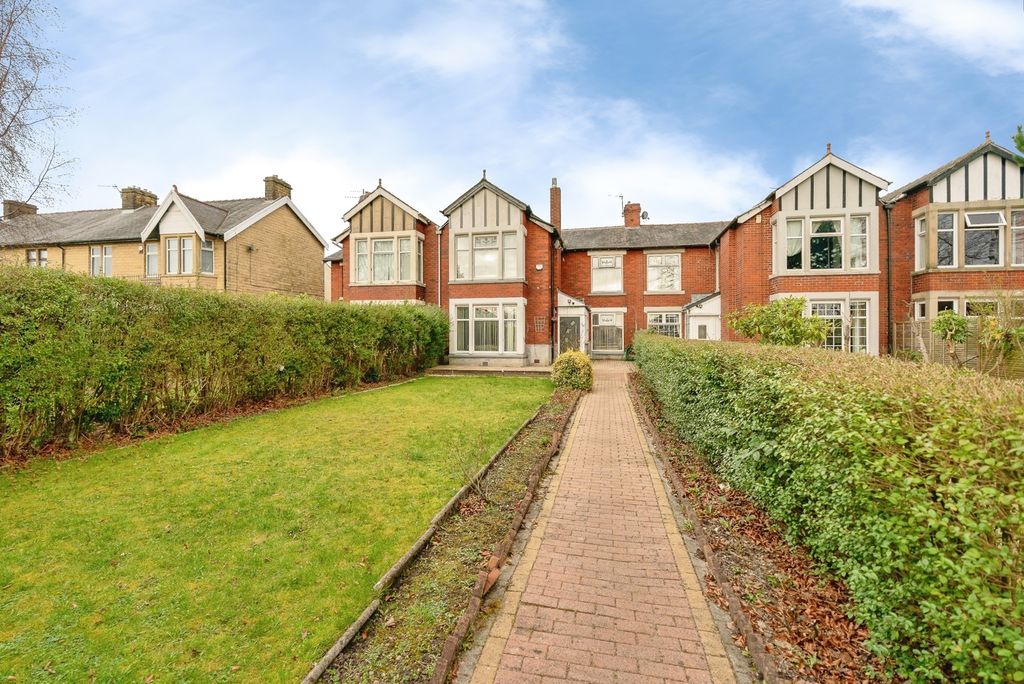 Property photo 1 of 22 Pbox-Img.Jpg