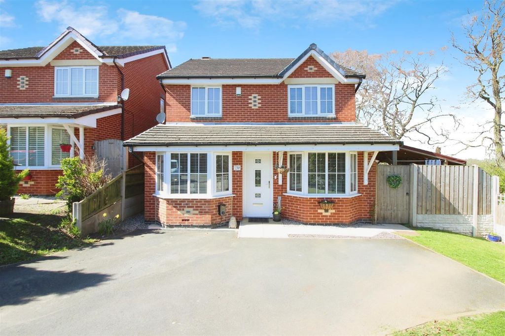 Property photo 1 of 35 Outside
