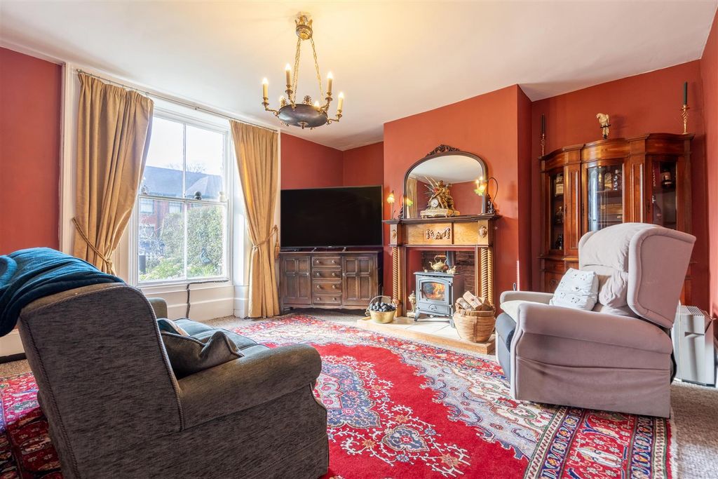 Property photo 3 of 13 Living Room