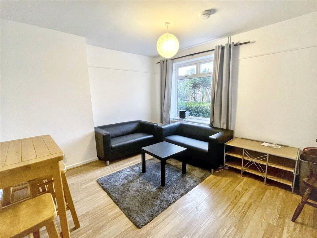 Property photo 3 of 10 P1Kfprjyh0Msedifmgrtvg (1).Jpg