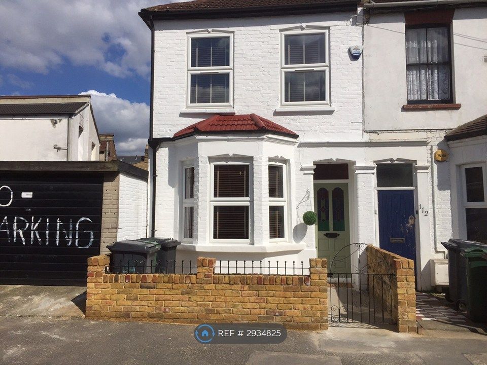 Property photo 1 of 31