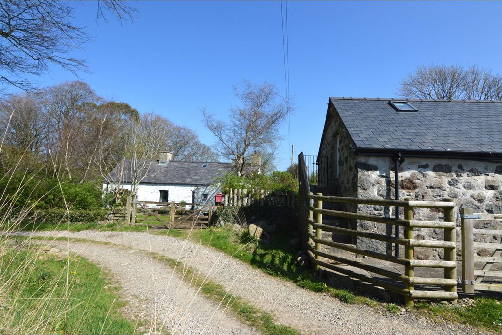 Property photo 1 of 35 Front View