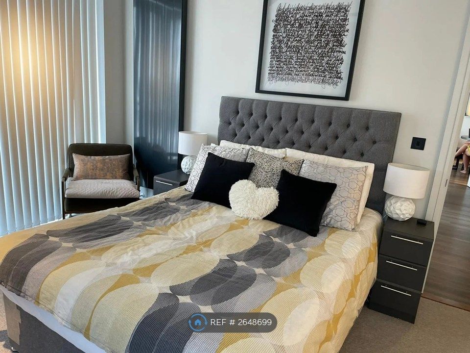 Property photo 3 of 9 Master Bedroom