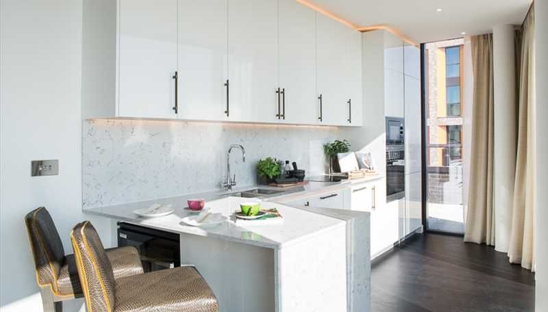 Property photo 3 of 10 Kitchen