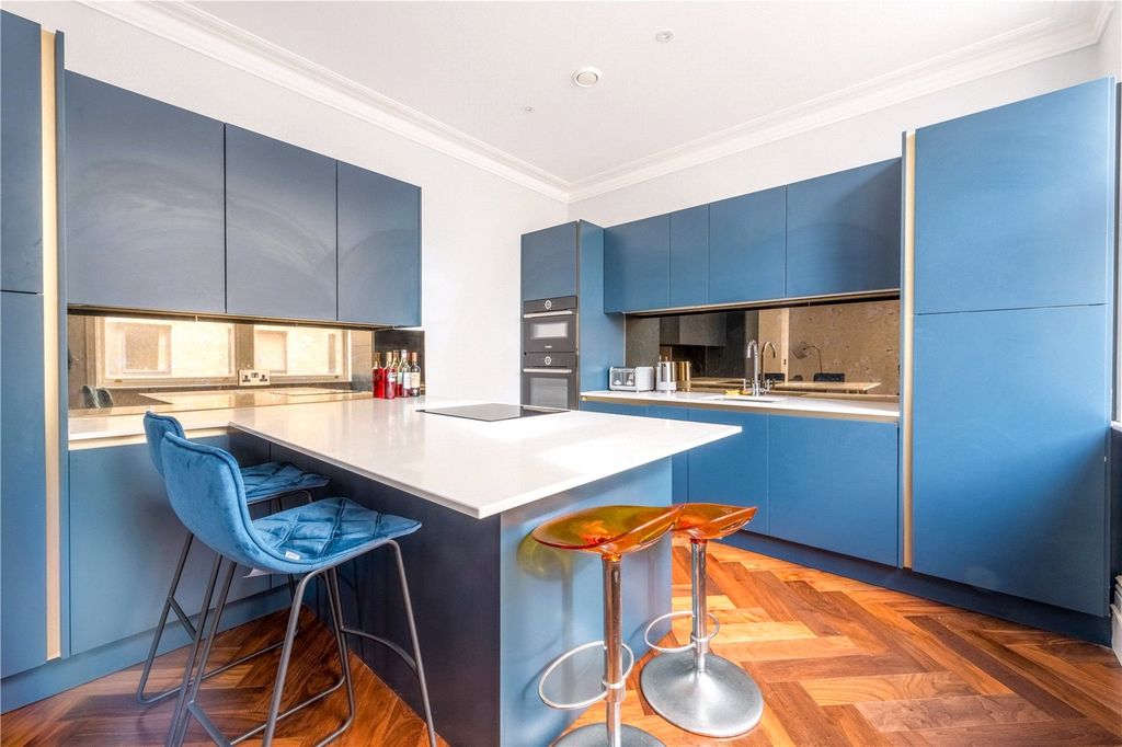 Property photo 3 of 23 Picture No. 05