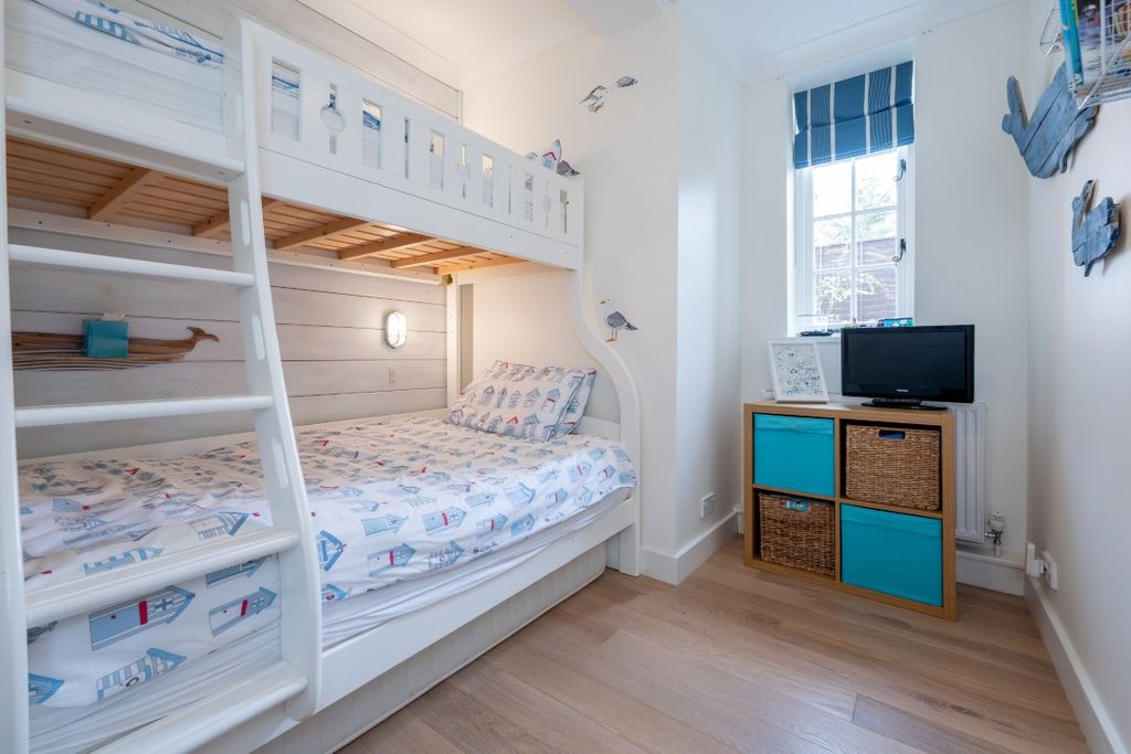 Additional image 19 of 4 bed flat for saleBlakeney, Holt NR25